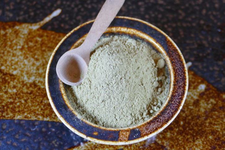 Tschubritza, Gewürzzubereitung mit 30% Salz 100g
